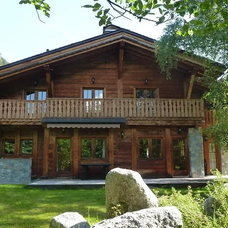 Chalet Spacious Chalet That Will Delight Large Families