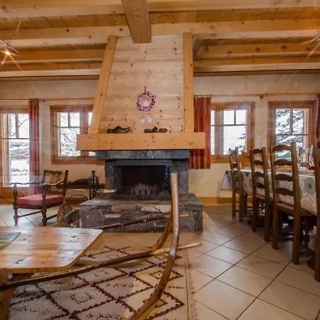 Spacious Chalet That Will Delight Large Families Chalet Chamonix
