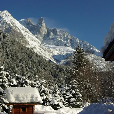 Chalet Spacious Chalet That Will Delight Large Families